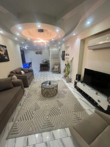 هوليدي 3 estrellas en Banī Ghālib