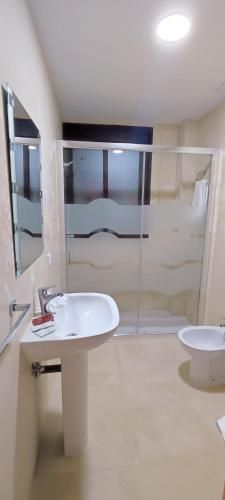 HOTEL NUEVO ESPARTINAS 2