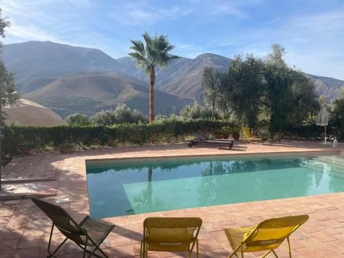 Cortijo Tayula-Centro de Recuperación y Descanso -1 estrellas en Órgiva