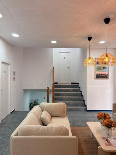 LITTLE Hostel -1 estrellas en Puerto de Sagunto