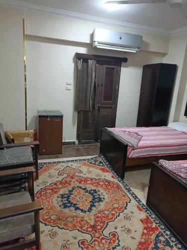 فندق الإيمان El Eman Hotel 4 estrellas en Maḩaţţat Idfū