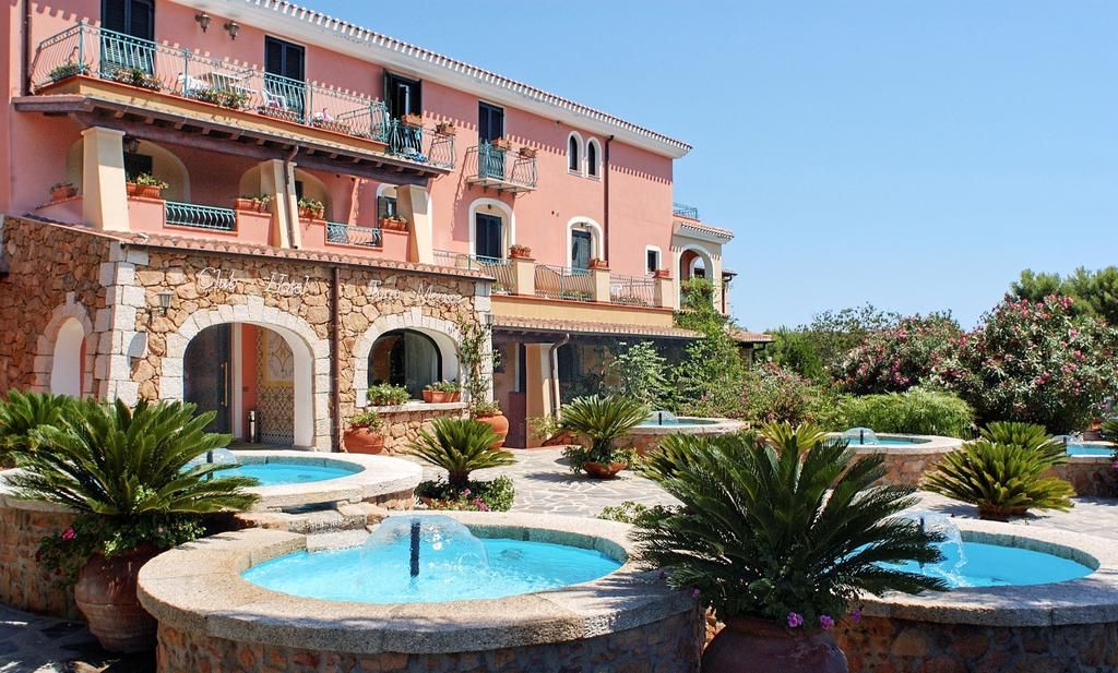 Club Hotel Torre Moresca 4 étoiles à Orosei