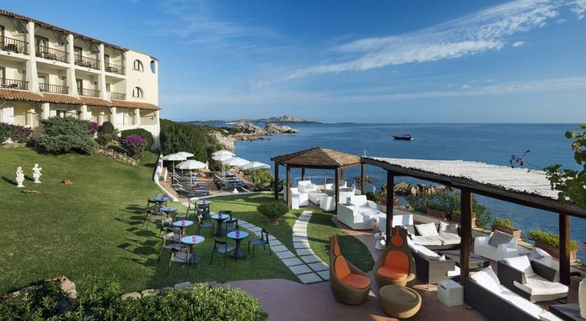 Club Hotel Baja Sardinia 4 estrelas em Baja Sardinia