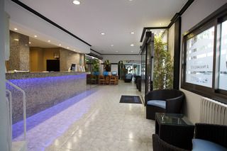 Apartamentos El Puerto - Ibiza 1