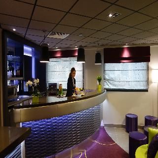 Suite Home Paris Porte De Chatillon 4 estrelas em Montrouge