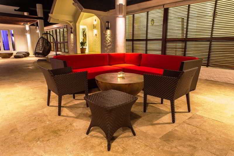 The Trident Hotel 2 The Trident Hotel 2