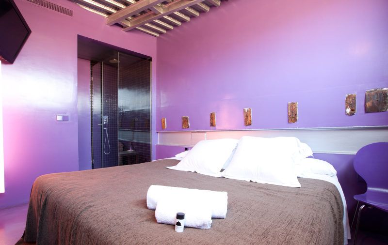 Hostal Cosy Rooms Embajador 3 Hostal Cosy Rooms Embajador 3