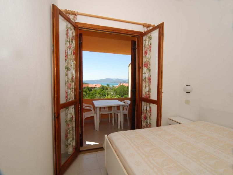 Porto Coda Cavallo Residence 3