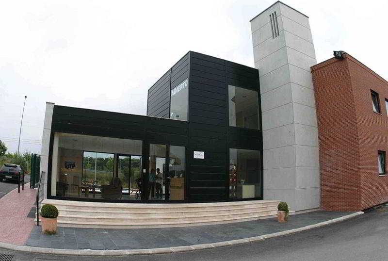 Puerta de Santillana 3