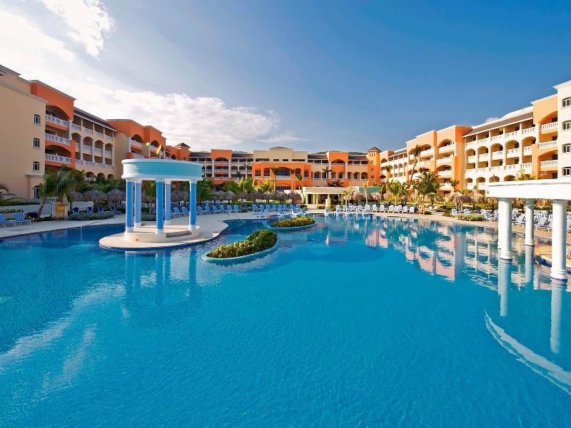 Iberostar Rose Hall Suites 1