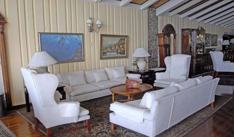 Shaw Park Beach Hotels & Suites 2