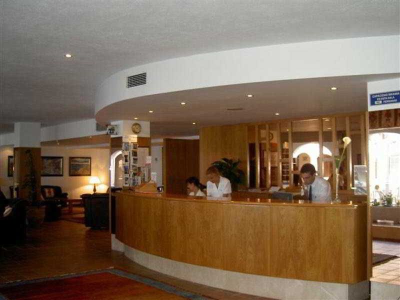 Arepar 2 estrelas em Arenal d'en Castell