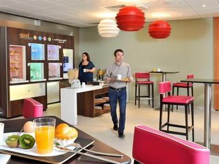 Novotel Suites Paris Issy Les Moulineaux 3