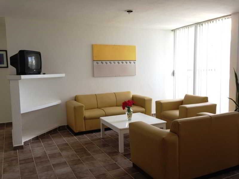 Las Gaviotas Hotel and Suites 2