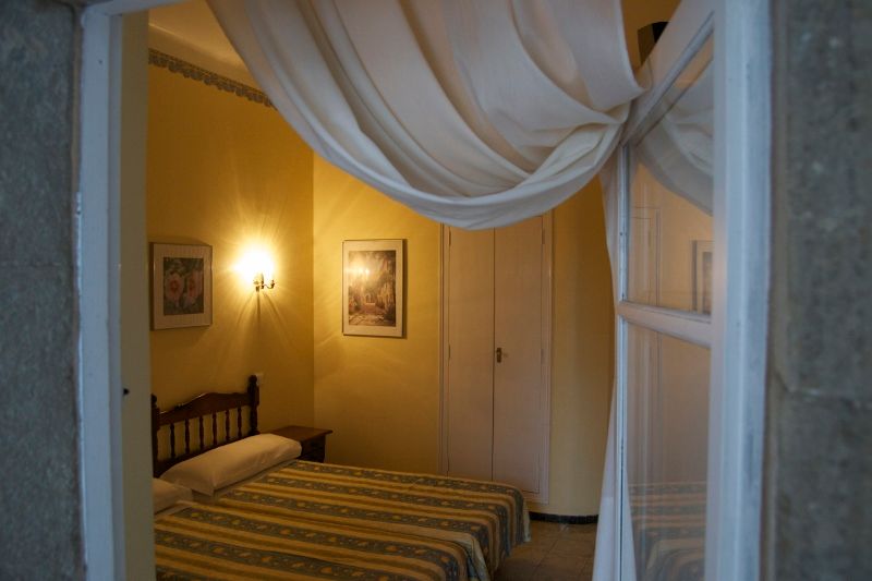 HOTEL HOSTALET - TOSSA 3 HOTEL HOSTALET - TOSSA 3