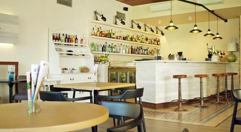 Alga 4 estrelas em Calella de Palafrugell