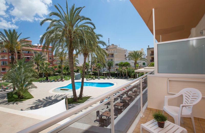 HM Ayron Park 1 HM Ayron Park 1
