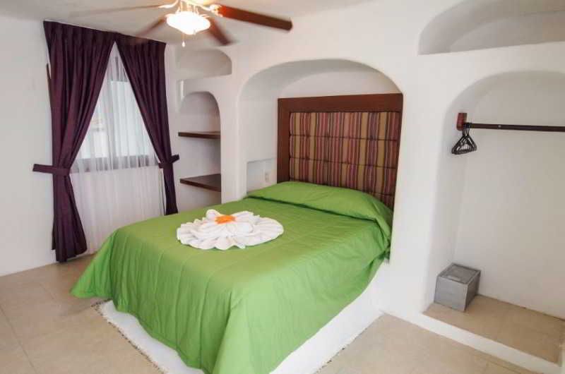 Hotel Partyholic 1 Hotel Partyholic 1