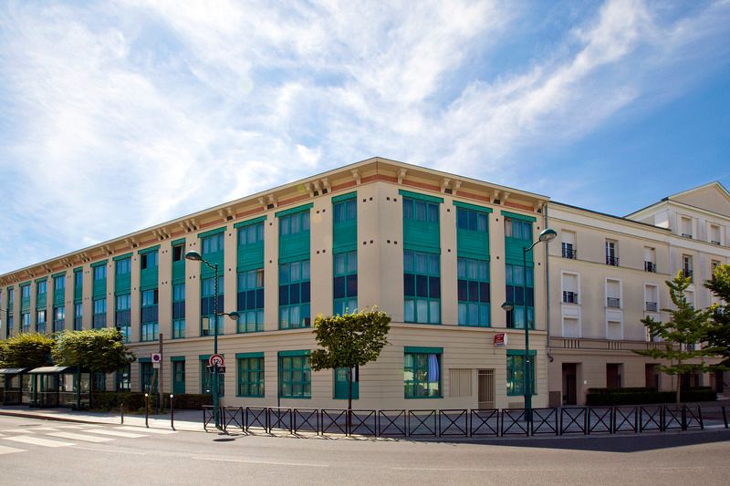 Sejours & Affaires Serris Rive Gauche 3 estrelas em Serris