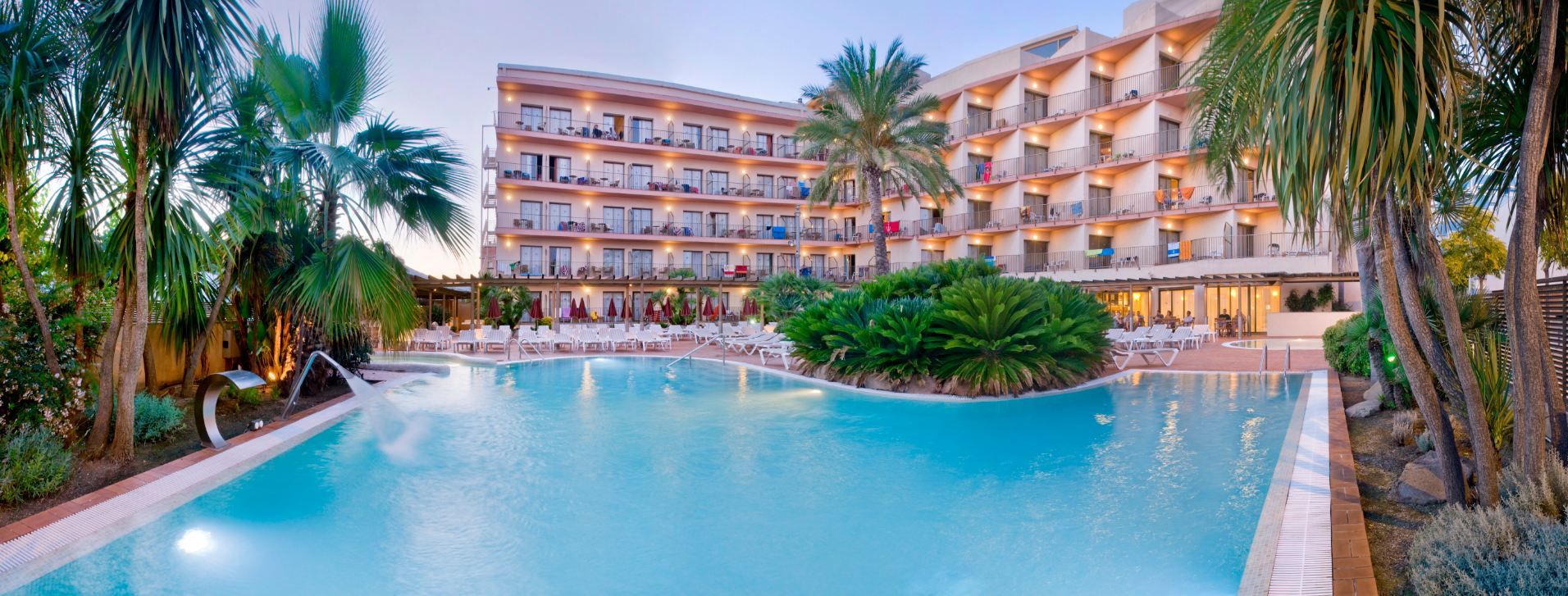 Sumus Hotel Stella & Spa 4 estrelas em Pineda de Mar