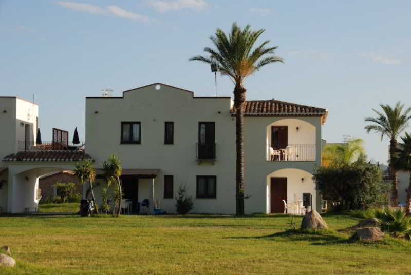 Tancau Village Beach & Resort 4 estrelas em Santa Maria Navarrese