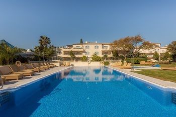 Healthouse Apartments 1