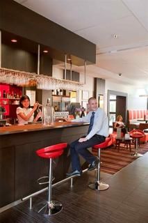 Hotel Mercure Saint Quentin En Yvelines Centre 2