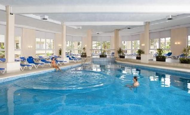 Universal Hotel Perla 1