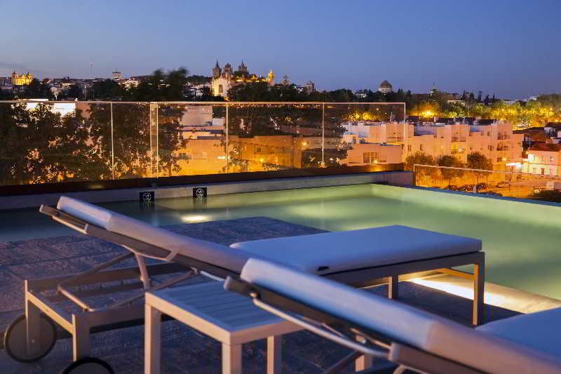 Vitoria Stone Hotel 4 estrelas em Évora