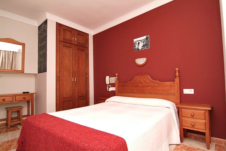 Virgen De Los Reyes - Ronda 3 Virgen De Los Reyes - Ronda 3