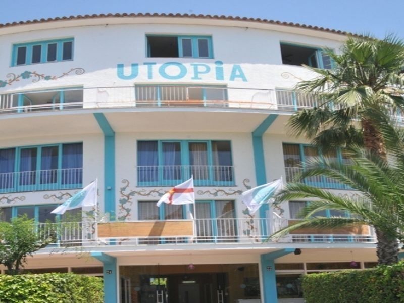 Utopia Beach House 1 Utopia Beach House 1