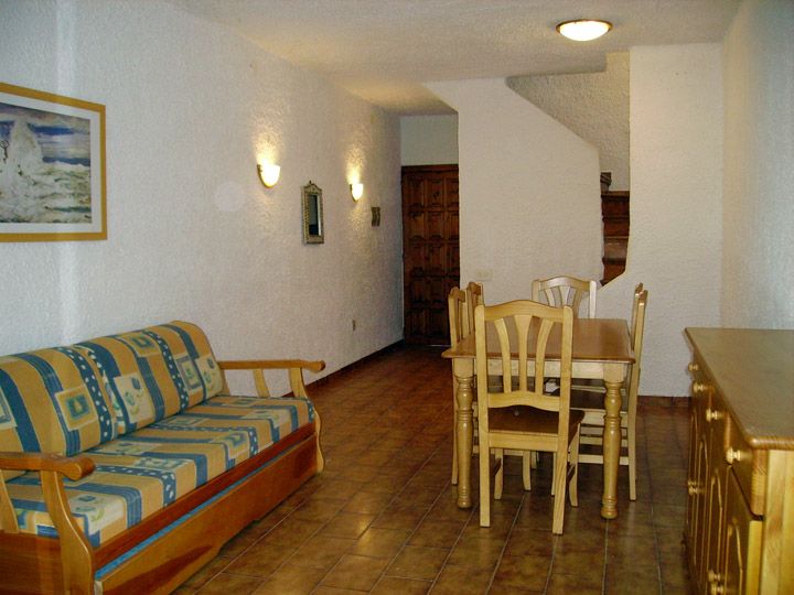 Apartamentos El Pinar 3