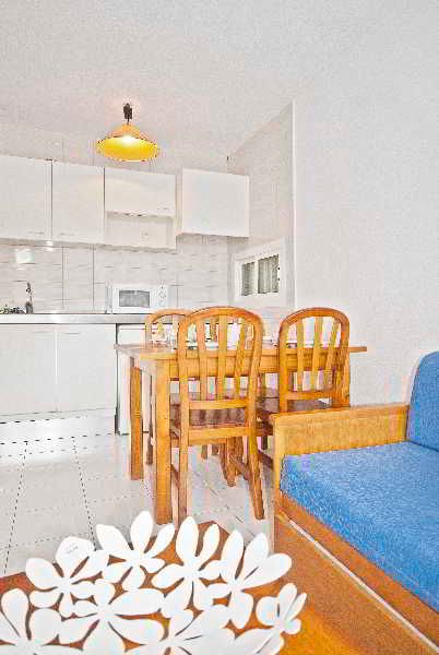 Apartamentos Llevant 3