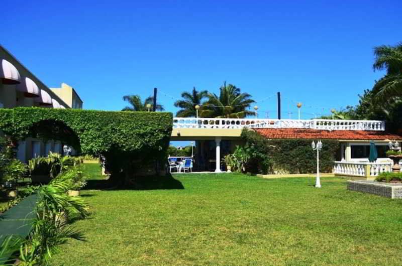 Villablanca Garden Beach 3