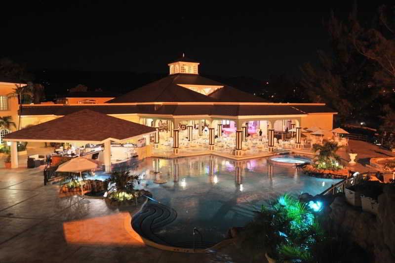 Jewel Paradise Cove Resort & Spa 2 Jewel Paradise Cove Resort & Spa 2