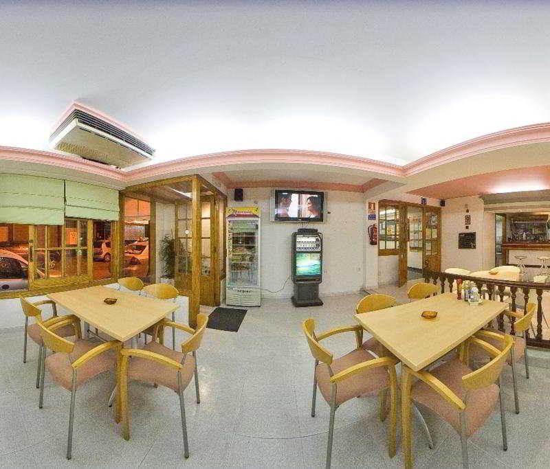 Hostal Adelino 2 Hostal Adelino 2