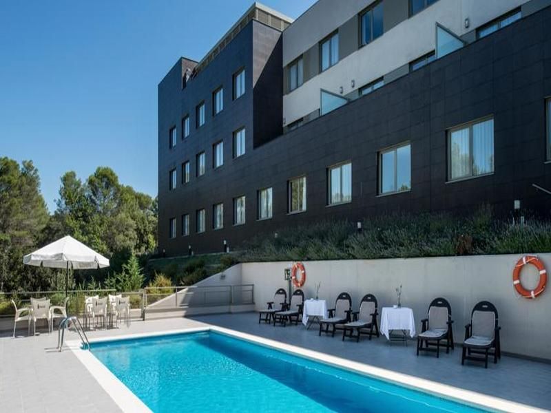 B&B Hotel Barcelona Sant Cugat 3 estrelas em Sant Cugat del Vallès