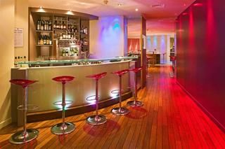 Mercure Paris La Defense 2