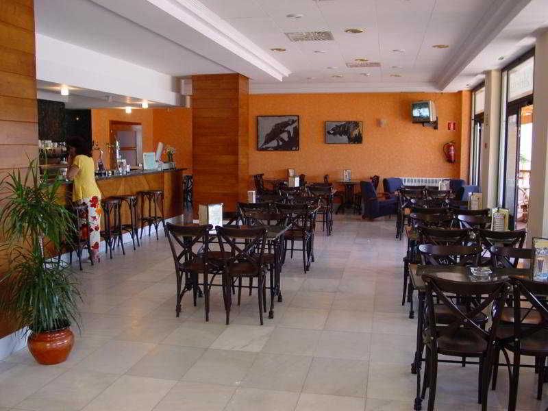 Cristina Norena 1 Cristina Norena 1