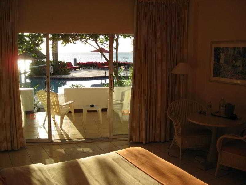 Royal Decameron Montego Beach 3