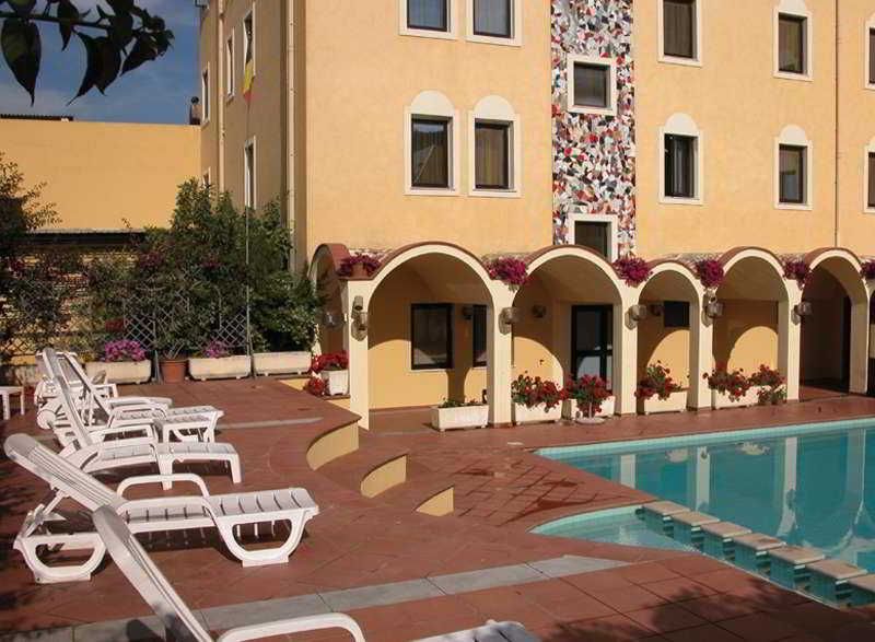 Victoria 1 estrelas em Tortolì