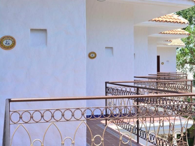 5TH AVENUE Beach Balance, by BFH 1