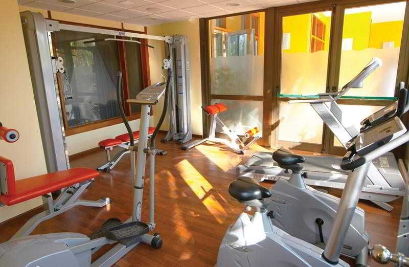 Port Denia 3 Port Denia 3