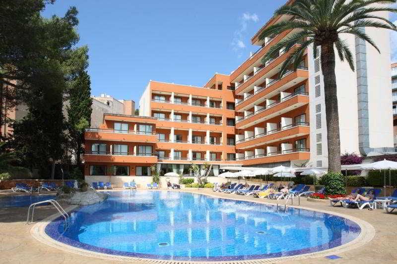 HSM Madrigal 4 estrelas em Paguera